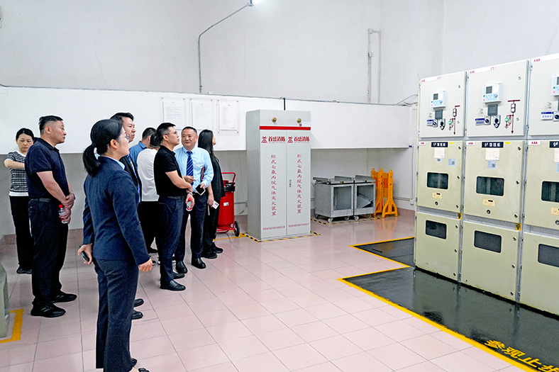 設備房 (2).jpg 設備房 (2).jpg